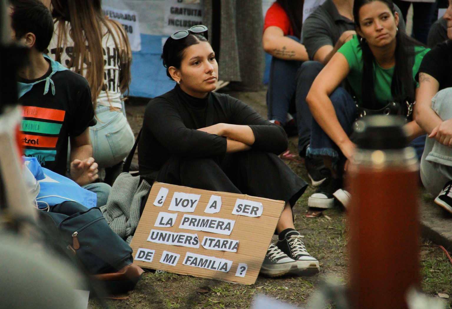UN CARTEL ARGENTINO