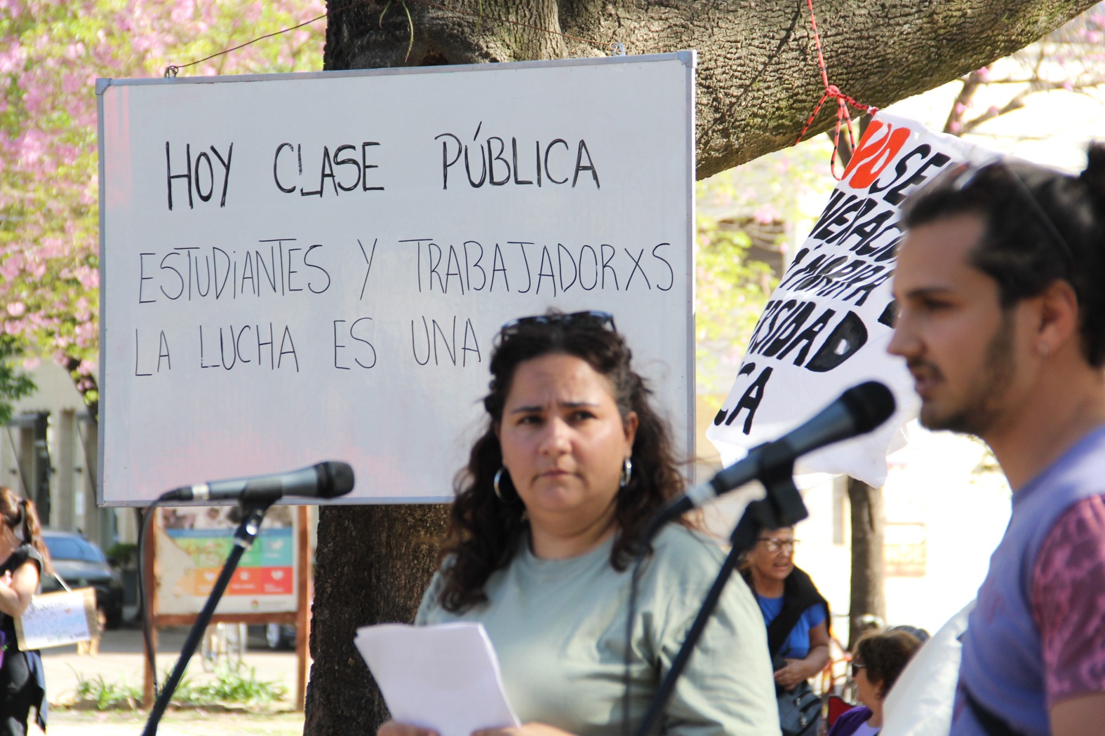 MOVILIZACIÓN EN GUALEGUAYCHÚ: LA VOZ DE UNA UNIVERSITARIA