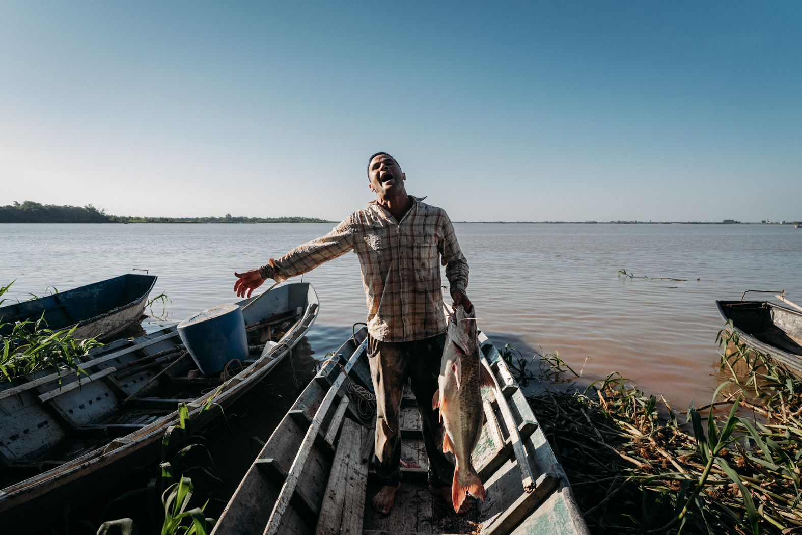 PARANÁ Y LOS CAMPESINOS DEL AGUA