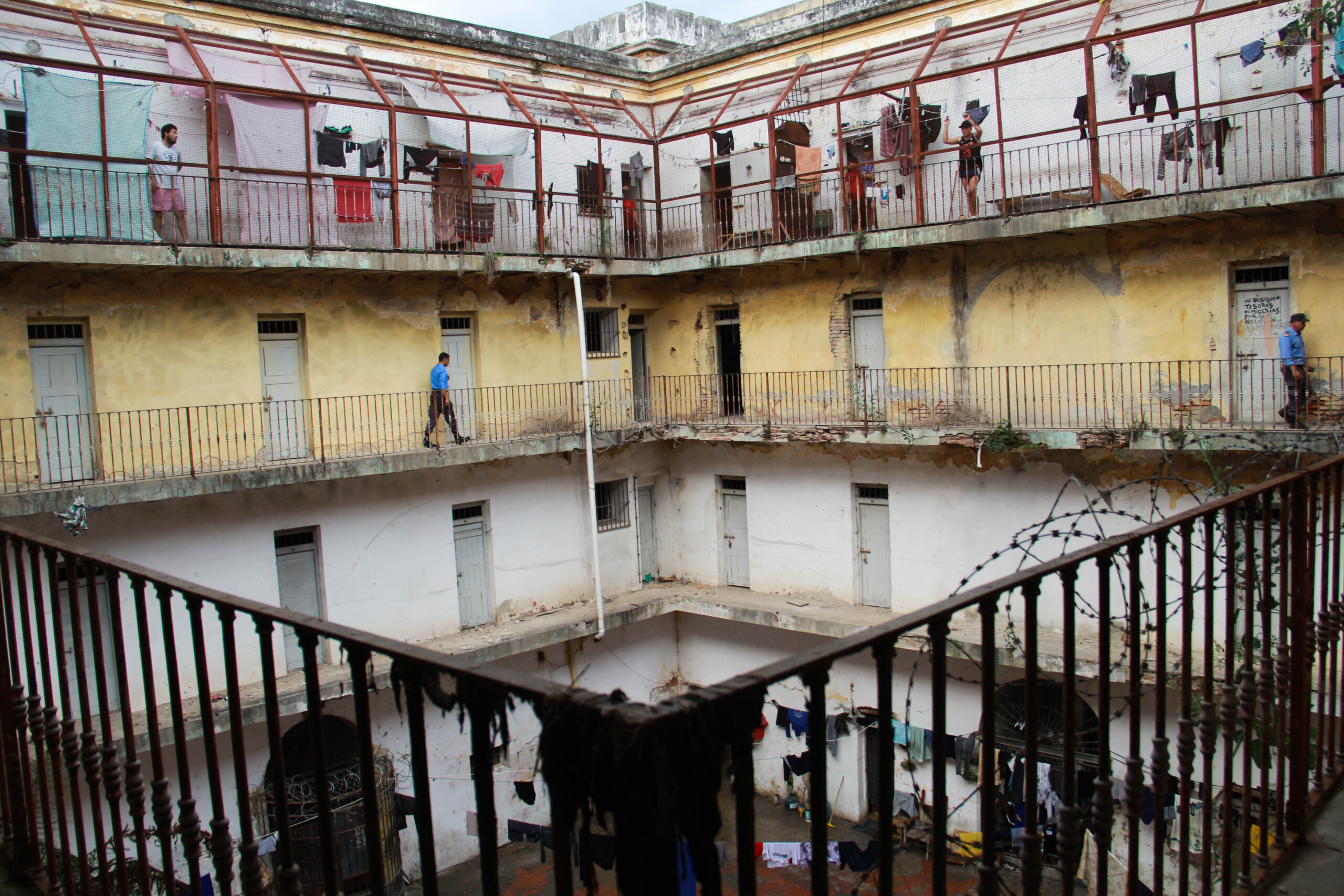 COOPERATIVAS PARA LA LIBERTAD Y LA INTEGRACIÓN SOCIAL